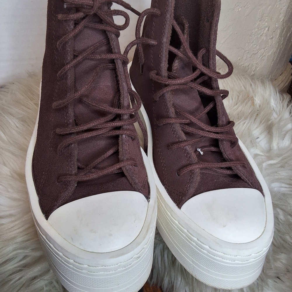 Brown High-Top Women's Sneakers - Picture 2 of 8